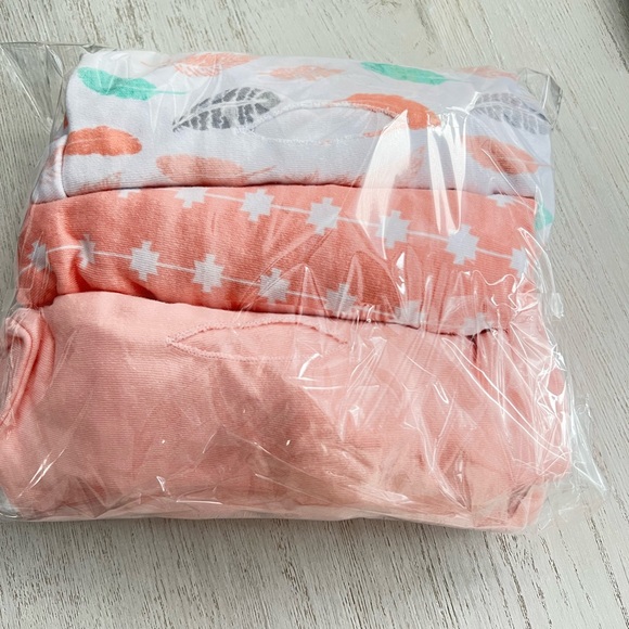 SwaddleMe Original Swaddle – Size Small, 0-3 Months, 3-Pack/Coral Days - Picture 3 of 7